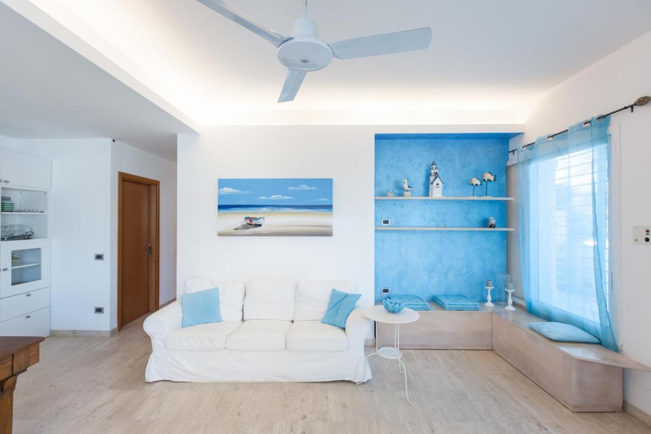 Casa Vacanze Ibiscus Holiday home *